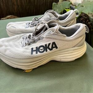 HOKA Gray Running Shoes BONDI 8